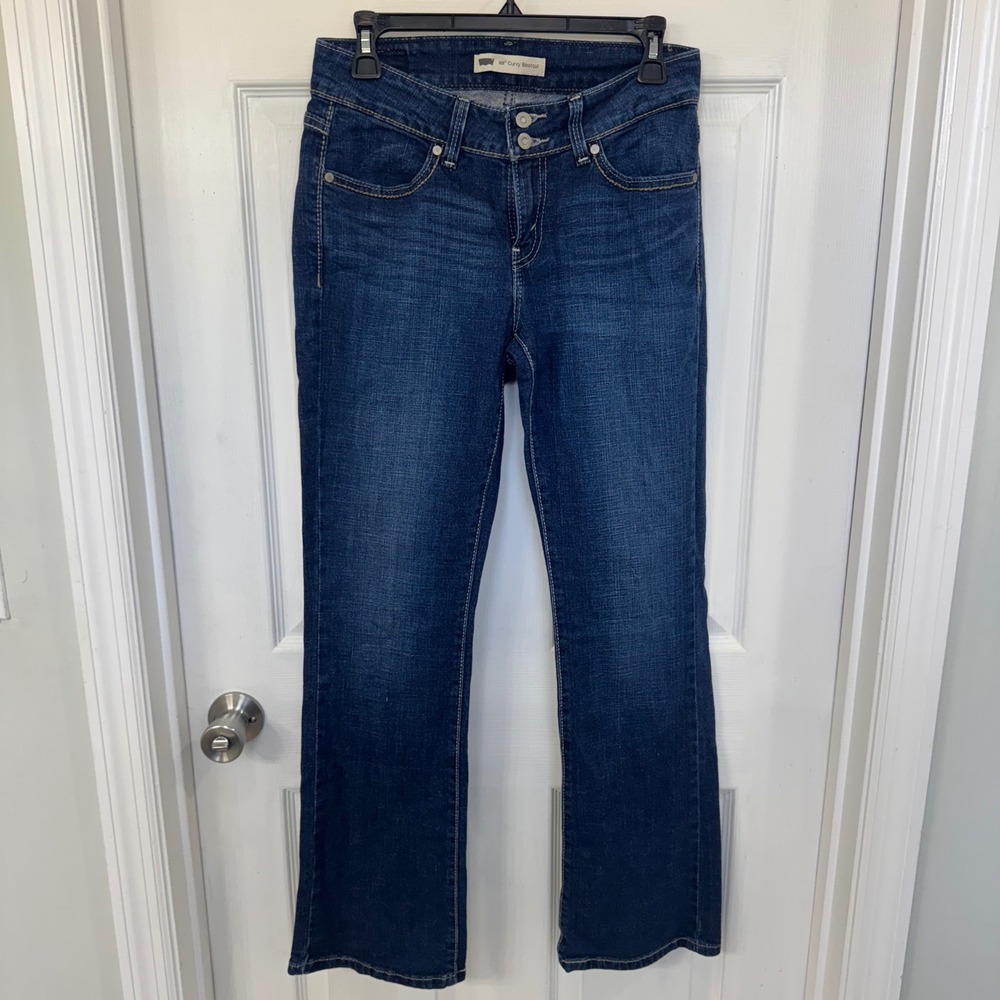 Levi's 529 Boot Cut Women's Blue Jeans‎ Size 28